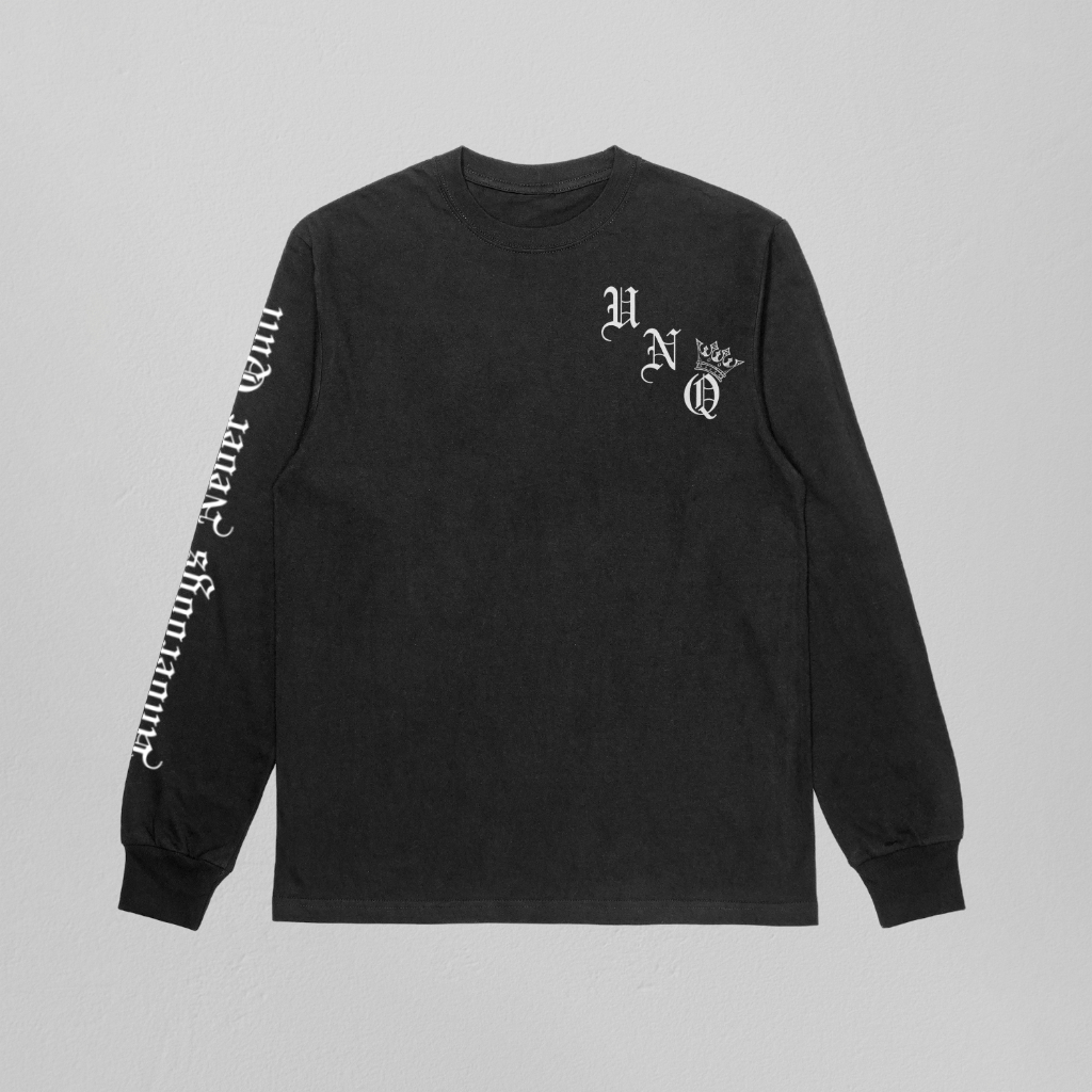 Underdogs Never Quit: Old English Long Sleeve T-Shirt (Black)