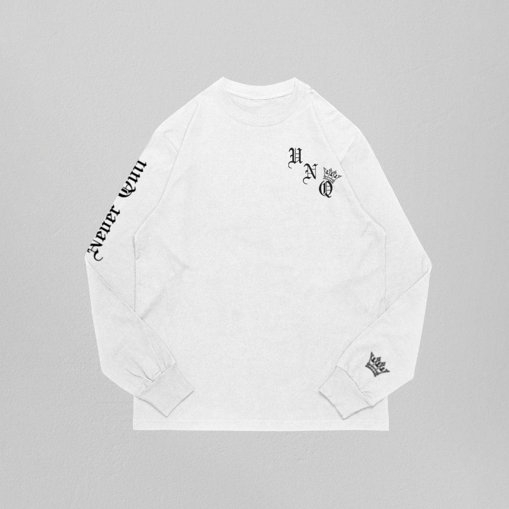 Underdogs Never Quit: Old English Long Sleeve T-Shirt (White)